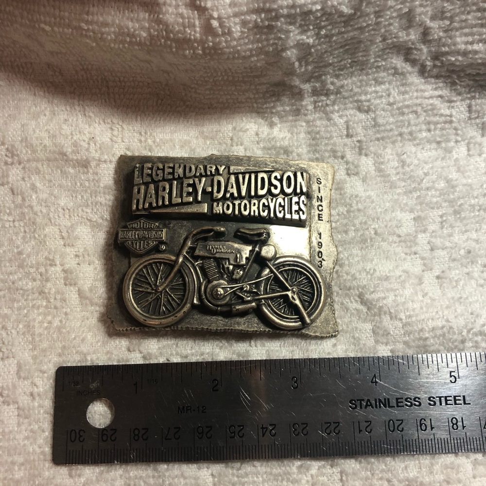 Harley-Davidson motorcycle and emblem raised metal belt buckle